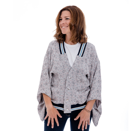 Kimono Collegejacke - gray rose flowers
